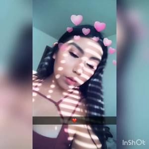 Meet your Posher, Alyssa